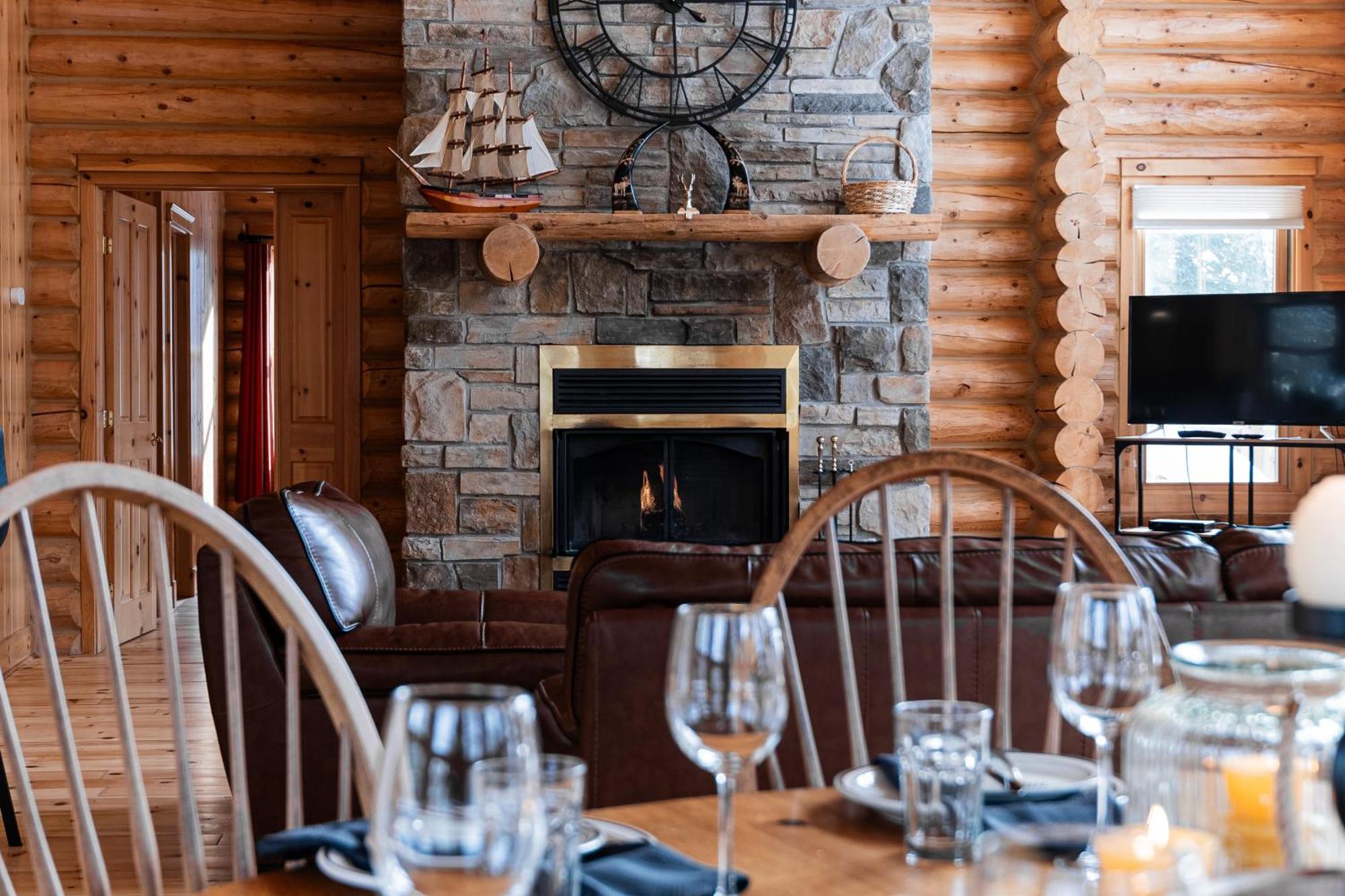 Fiddler Lake Resort Chalet 76 Deer Mille-Isles Екстериор снимка